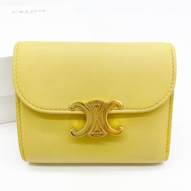 極美品 〙セリーヌ 折り財布 フラップ トリオンフ 箱・保存袋付き-