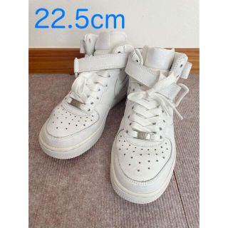 ナイキ(NIKE)のNIKE AIR FORCE 1 エアフォース1 22.5㎝ 白 ハイカット(スニーカー)