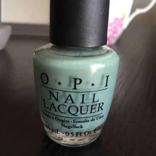 OPI(オーピーアイ)のOPI ネイルラッカー NL H62 コスメ/美容のネイル(マニキュア)の商品写真