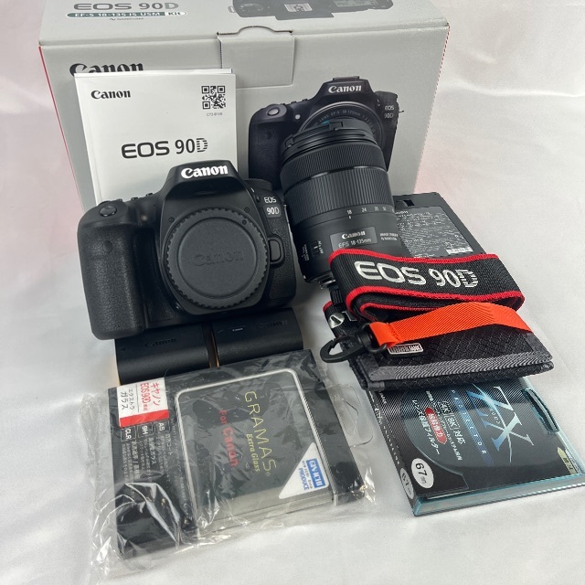 美品 Canon EOS 90D EF-S18-135 IS USM キットカメラ