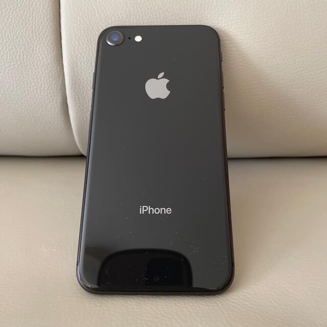 iphone8  simフリー スペースグレイ　64G64GBGBカラー