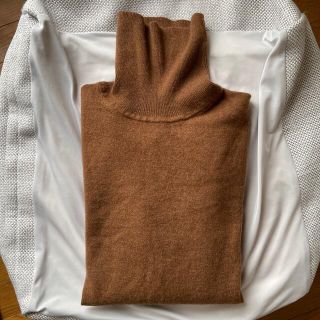 ユニクロ(UNIQLO)の【試着のみ美品】UNIQLO メンズ カシミヤ100% タートルネックニット(ニット/セーター)