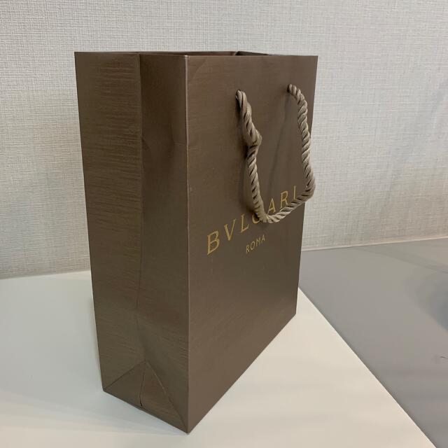 BVLGARI(ブルガリ)のBVLGARI ブルガリ　紙袋 ショッパー   レディースのバッグ(ショップ袋)の商品写真