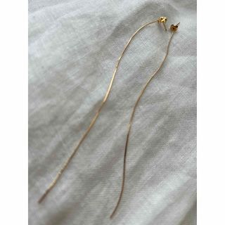 エディットフォールル(EDIT.FOR LULU)のlui jewelry snake chain long pierce(ピアス)