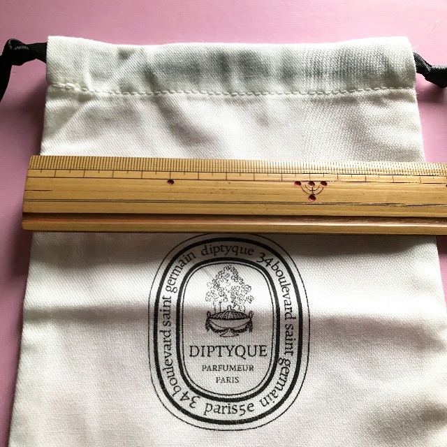 diptyque(ディプティック)の新品未使用 diptyque  巾着 コスメ/美容のコスメ/美容 その他(その他)の商品写真