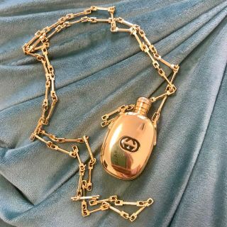 グッチ 香水 ネックレスの通販 20点 | Gucciのレディースを買うならラクマ
