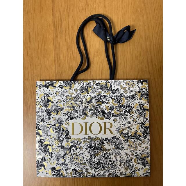 Dior(ディオール)のDior 限定　ショッパー　ディオール　紙袋 レディースのバッグ(ショップ袋)の商品写真