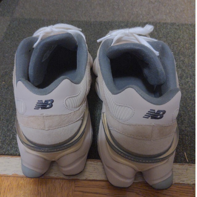 New Balance(ニューバランス)のNew Balance U9060MAC "Sea Salt"　29センチ メンズの靴/シューズ(スニーカー)の商品写真