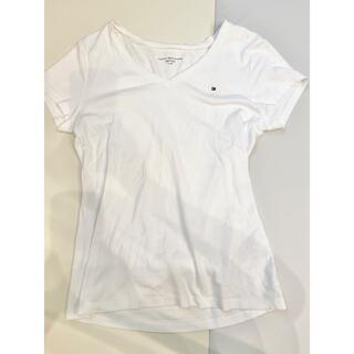 トミーヒルフィガー(TOMMY HILFIGER)のTOMMY HILFIGER Tシャツ　(Vネック)(Tシャツ(半袖/袖なし))