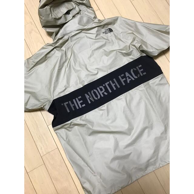 THE NORTH FACE(ザノースフェイス)のTHE NORTH FACE パーカー　アウター レディースのジャケット/アウター(ナイロンジャケット)の商品写真