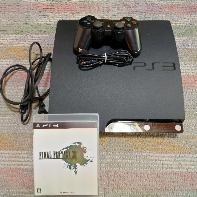 PlayStation3(プレイステーション3)のPS3 (FF13付き‼️) エンタメ/ホビーのゲームソフト/ゲーム機本体(家庭用ゲーム機本体)の商品写真