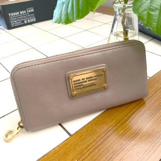 マークジェイコブス(MARC JACOBS)の【MARC JACOBS】マークジェイコブス 長財布ラウンドファスナーグレージュ(財布)