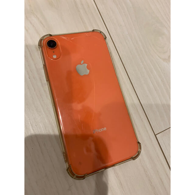 iPhone(アイフォーン)のiPhone XR 64GB コーラル スマホ/家電/カメラのスマートフォン/携帯電話(スマートフォン本体)の商品写真