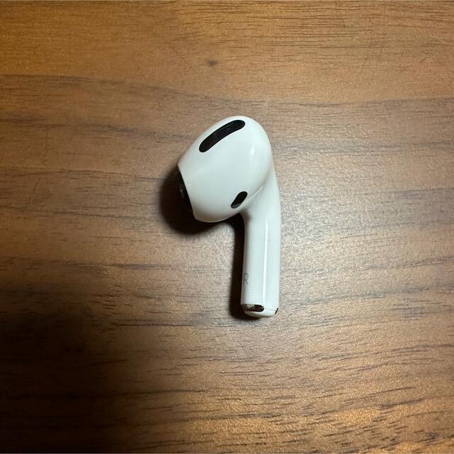 Apple(アップル)のairpods pro 第一世代 スマホ/家電/カメラのオーディオ機器(ヘッドフォン/イヤフォン)の商品写真