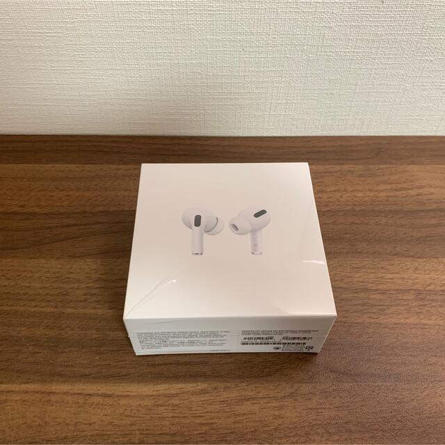 Apple(アップル)の【美品】Apple AirPods Pro(エアポッド) MWP22J/A スマホ/家電/カメラのオーディオ機器(ヘッドフォン/イヤフォン)の商品写真