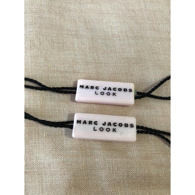 MARC JACOBS - MARC JACOBS LOOK 商品タグの通販 by 夜弾's shop MARC JACOBS - MARC JACOBS LOOK 商品タグの通販 by 夜弾's shop