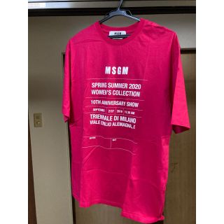 エムエスジイエム(MSGM)の新品、未使用品　MSGM ショーレタリングピンクT(Tシャツ(半袖/袖なし))