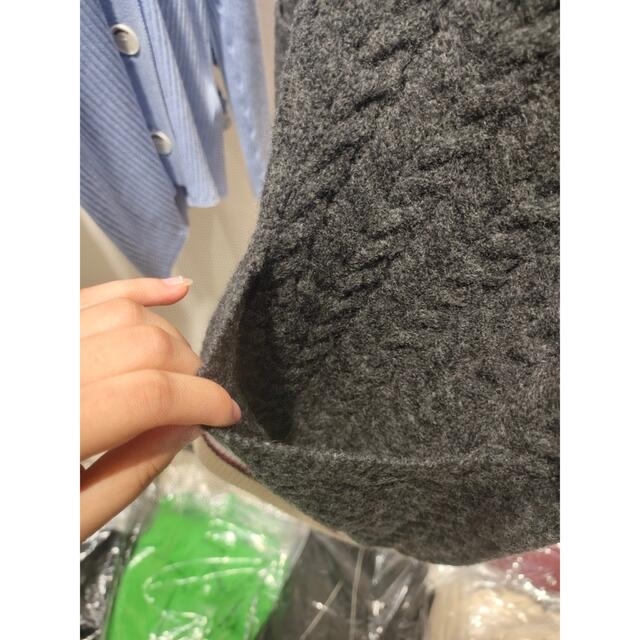 Sandro - ❤️Sandro 22 新作新品 グレー ニットカーディガン Sandro - ❤️Sandro 22 新作新品 グレー ニットカーディガン
