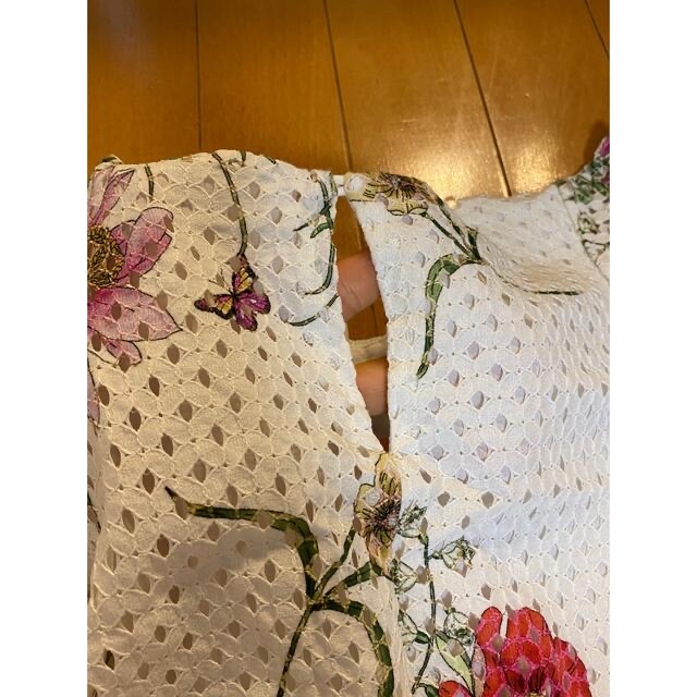 ZARA KIDS(ザラキッズ)のZARA キッズ　花柄チュニックワンピース152cm 11/12 試着のみ美品 キッズ/ベビー/マタニティのキッズ服女の子用(90cm~)(ワンピース)の商品写真