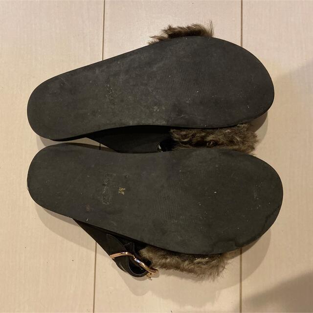 moussy(マウジー)のマウジー　エコファーサンダル　スエード　ベルト　M ブラック　ブラウン レディースの靴/シューズ(サンダル)の商品写真