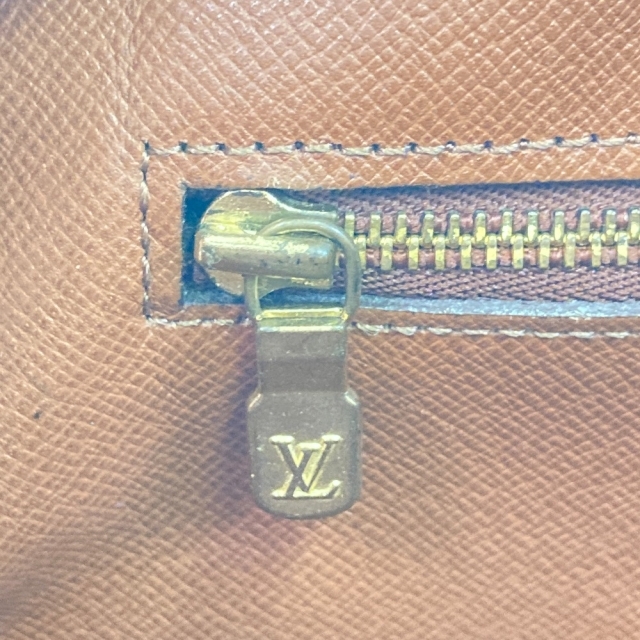 LOUIS VUITTON(ルイヴィトン)の◎◎LOUIS VUITTON ルイヴィトン モノグラム マルリー・ドラゴンヌ M51825 セカンドバッグ クラッチバッグ レディースのバッグ(クラッチバッグ)の商品写真