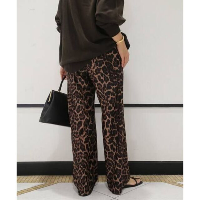 DEUXIEME CLASSE(ドゥーズィエムクラス)の MUSE de Deuxieme classe leopard easy 38 レディースのパンツ(カジュアルパンツ)の商品写真