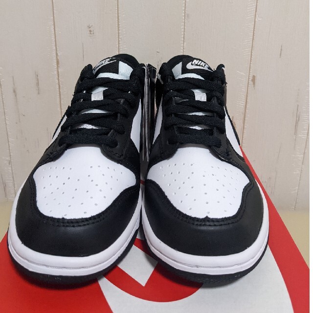 Nike GS Dunk Low "White/Black" パンダ 24.5 メンズの靴/シューズ(スニーカー)の商品写真