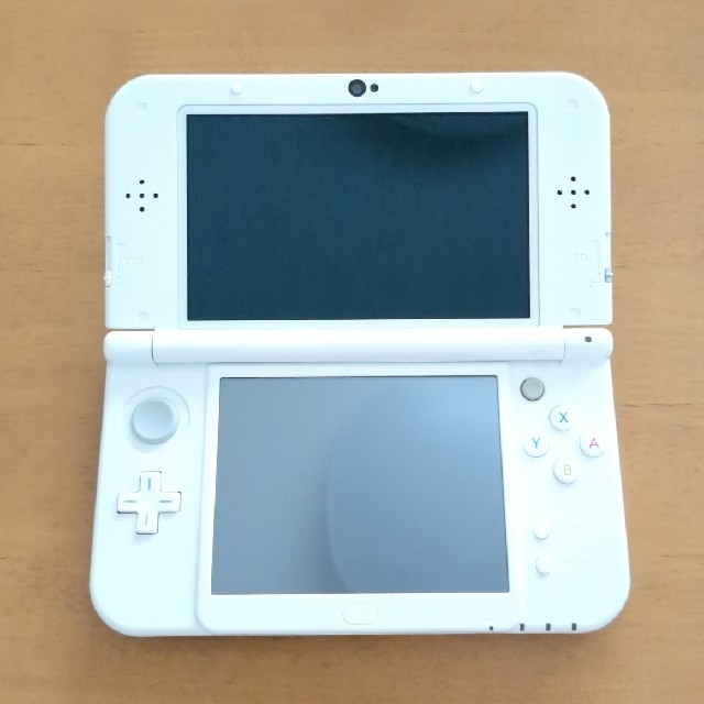 今日新着商品 任天堂 new 3DSLL 本体 ソフトセット -携帯用ゲーム機本体