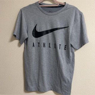 ナイキ(NIKE)の【999円均一】新品、NIKE、ナイキ、トレーニング、ウェア、Tシャツ(その他)