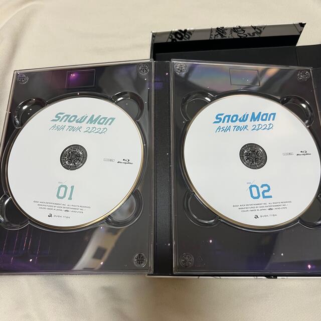 Snow Man(スノーマン)のSnowMan 2D2D Blu-ray 初回盤 エンタメ/ホビーのDVD/ブルーレイ(アイドル)の商品写真