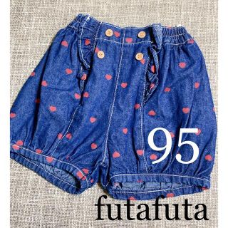 フタフタ(futafuta)の☆新品☆*:.。フタフタ　futafuta  ハート　デニムショートパンツ　95(パンツ/スパッツ)