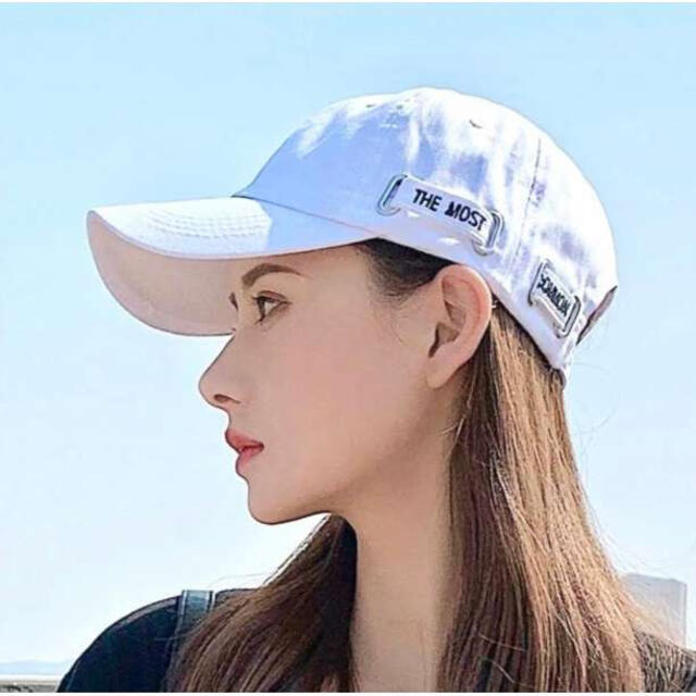 メンズ　レディース　帽子　ロゴ　キャップ　シンプル　ホワイト　韓国