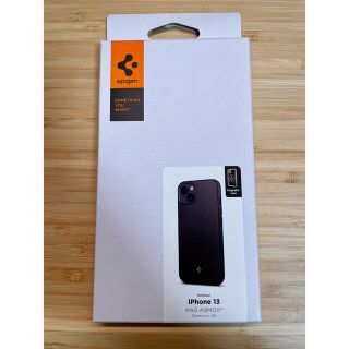 シュピゲン(Spigen)のSpigen Mag Armor iPhone 13(iPhoneケース)