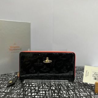 ヴィヴィアンウエストウッド(Vivienne Westwood)のVivienne Westwood 財布 長財布 エナメル 黒 赤(財布)