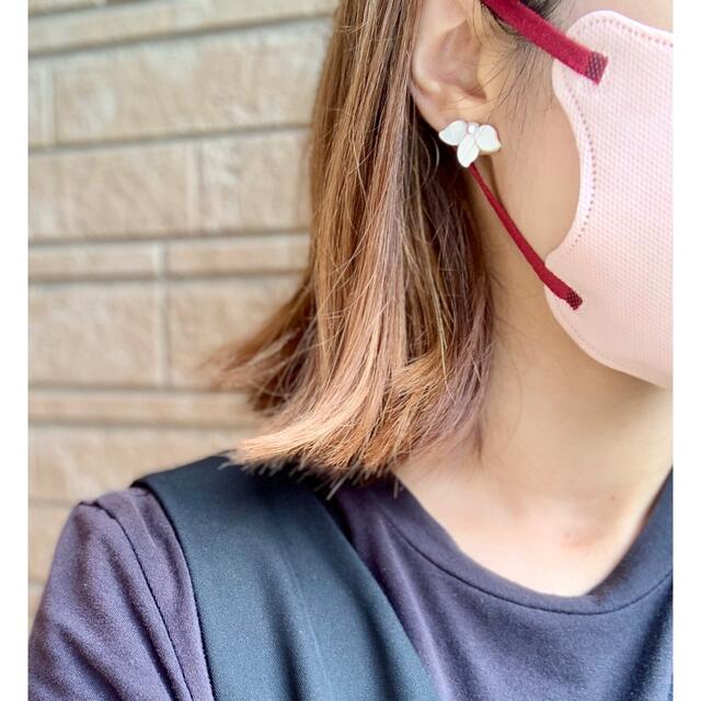 half flower pierce レディースのアクセサリー(ピアス)の商品写真