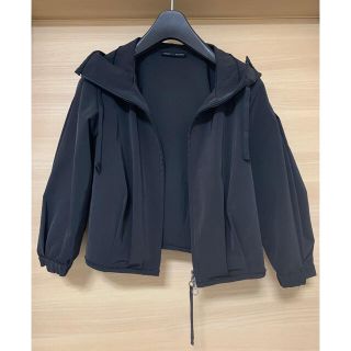 フォクシー(FOXEY)の美品 FOXEY NEW YORK 黒 ブルゾン パーカー 40(ブルゾン)