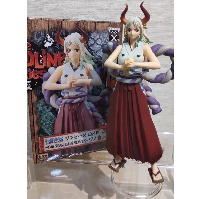 ワンピース ワノ国 ヤマト DXFフィギュア用アクリル台座 Lサイズ台座支柱付き エンタメ/ホビーのフィギュア(アニメ/ゲーム)の商品写真