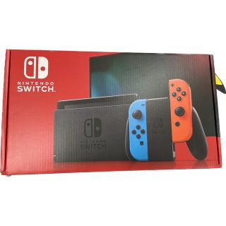 Nintendo Switch本体　新品／未使用品　箱に傷あり(家庭用ゲーム機本体)