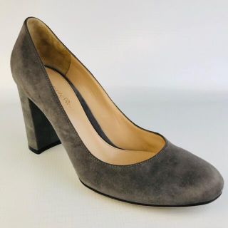 ジャンヴィットロッシ(Gianvito Rossi)の美品★ジャンヴィットロッシ★チャンキーヒールラウンドトゥパンプス(37 1/2)(ハイヒール/パンプス)