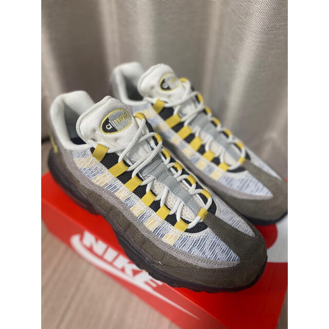 NIKE(ナイキ)のNIKE AIR MAX 95 Ironstone 28cm エアマックス95 メンズの靴/シューズ(スニーカー)の商品写真