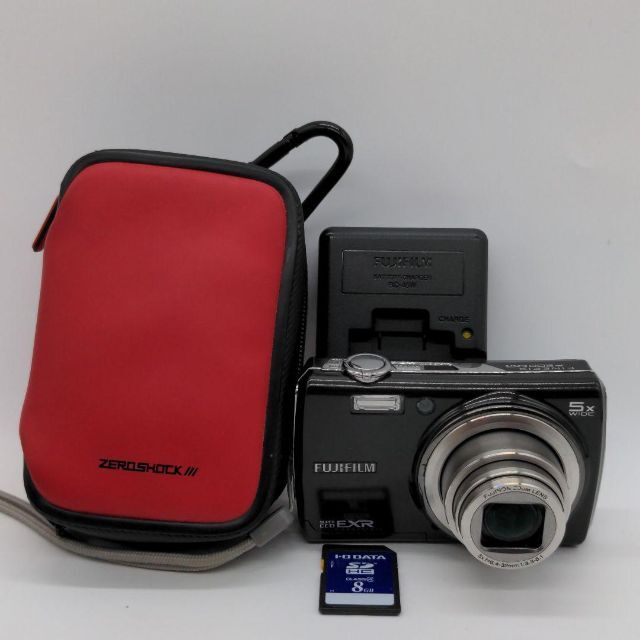 富士フイルム(フジフイルム)のFINEPIX F200EXR スマホ/家電/カメラのカメラ(コンパクトデジタルカメラ)の商品写真