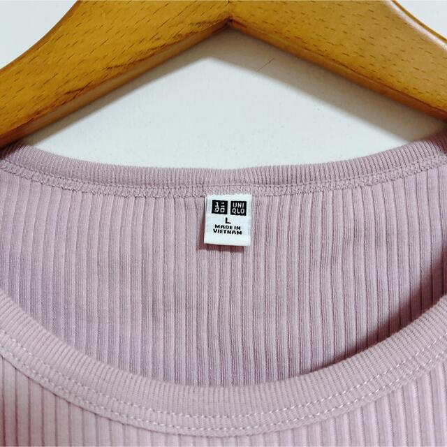 UNIQLO(ユニクロ)のUNIQLO ピンクTシャツ レディースのトップス(Tシャツ(半袖/袖なし))の商品写真