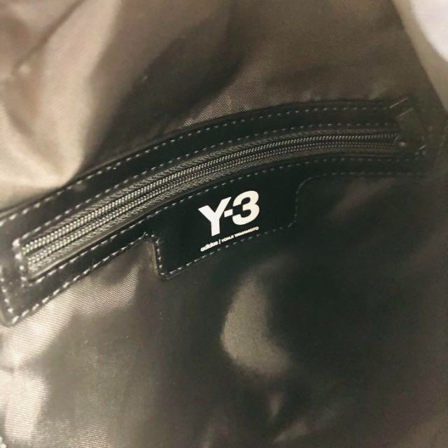 Y-3(ワイスリー)の【美品】Y-3 YOHJI MSGR / ヨウジ メッセンジャー バッグ メンズのバッグ(ボディーバッグ)の商品写真