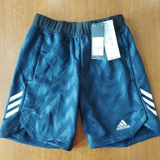 アディダス(adidas)のadidas  アディダス  ショートパンツ  ハーフパンツ(パンツ/スパッツ)