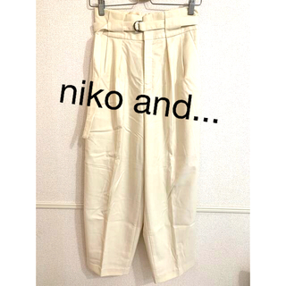 ニコアンド(niko and...)のniko and... 冬　ハイウエストパンツ　ホワイト　3(カジュアルパンツ)