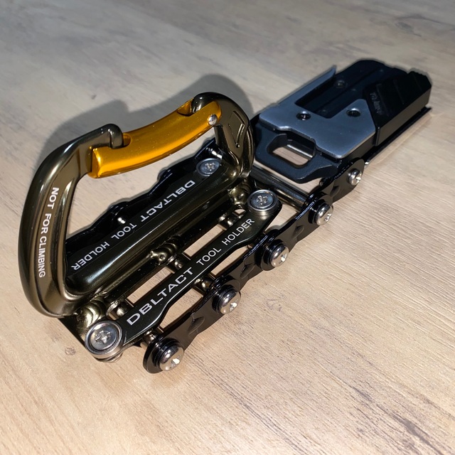 タジマメタルセフ用 ニックス風カラビナ下げ (ブラック×ガンメタ タジマメタルセフ用 ニックス風カラビナ下げ (ブラック×ガンメタ