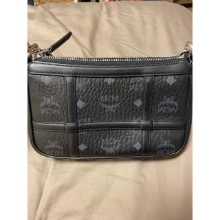 エムシーエム(MCM)の美品　MCM 黒ポーチ(ポーチ)