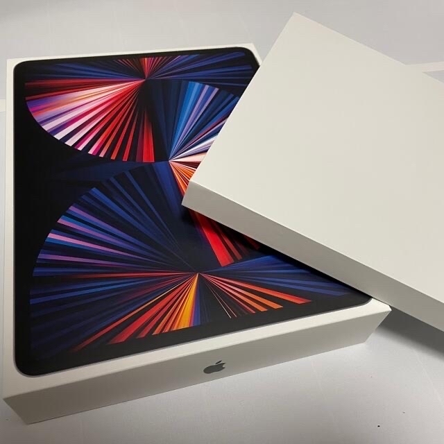 Apple   Magic keyboard付iPad pro 第5世代.9 GBの通販 by