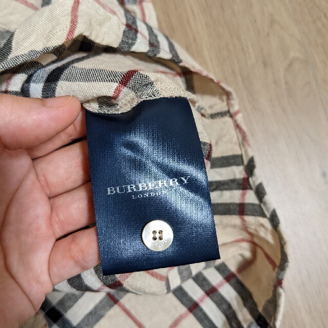 BURBERRY(バーバリー)のBURBERRYLONDONの袖なしシャツ レディースのトップス(シャツ/ブラウス(半袖/袖なし))の商品写真