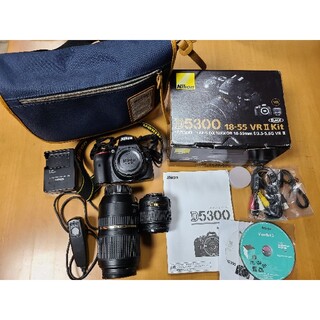 Nikon - Nikon D5300本体+レンズ2本/カメラバッグ等